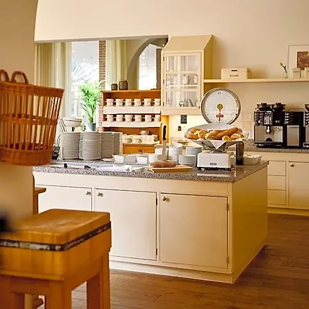 Landgoed Ehzerwold 3* 알멘